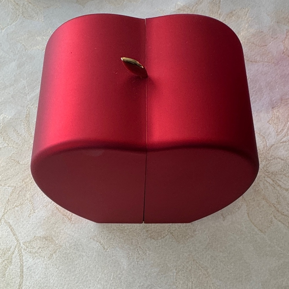 Apple Gift Box - Picture 3 of 15